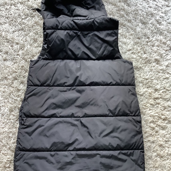 ONLY ONLASTA PUFFER WAISTCOAT - Picture 2 of 10
